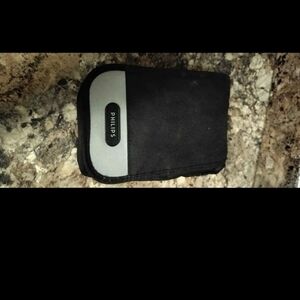 Garmin GPS Navigation System With Pouch